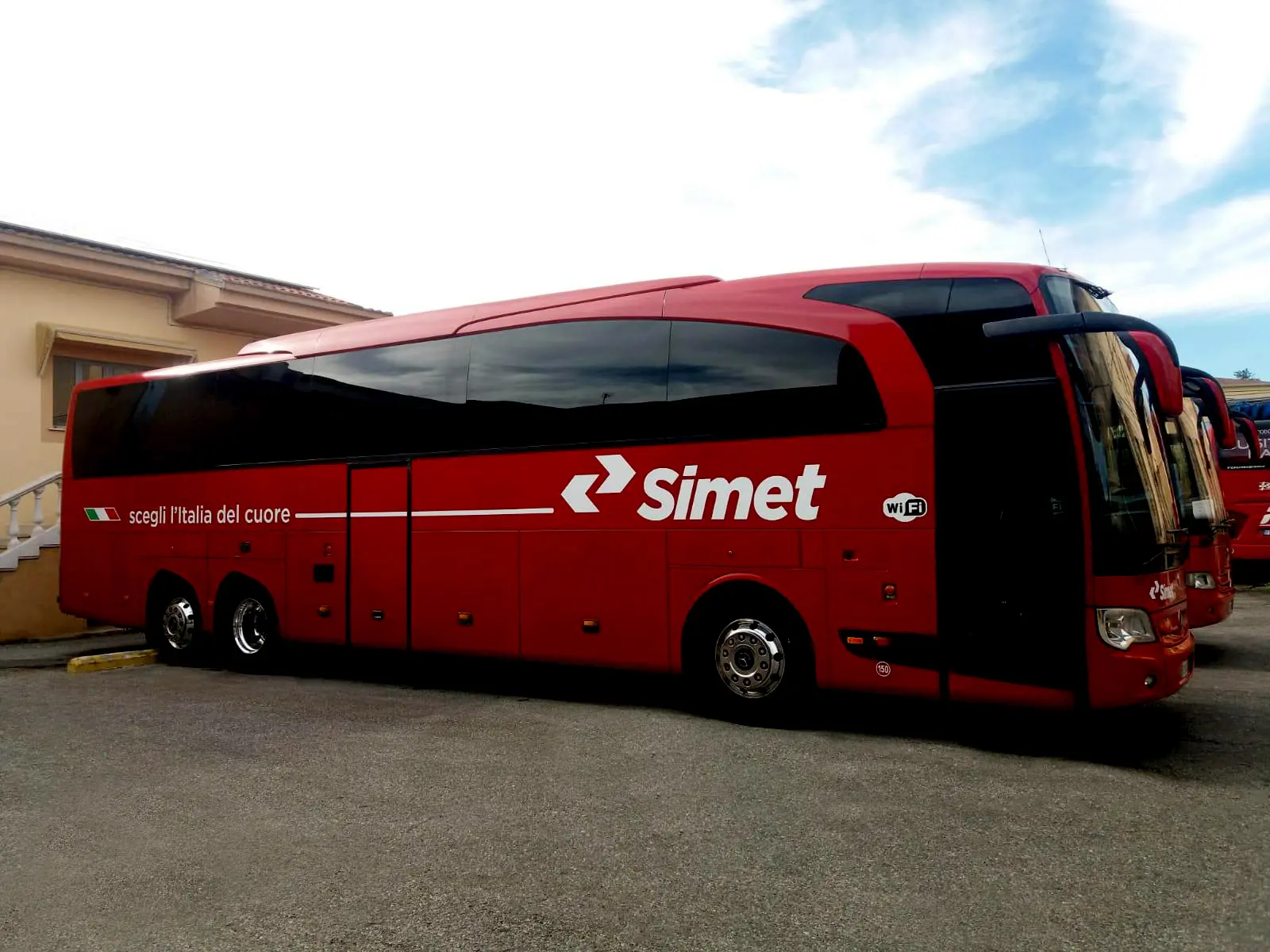 Coronavirus, Simet Bus: «Potenziate attività di pulizia a bordo»