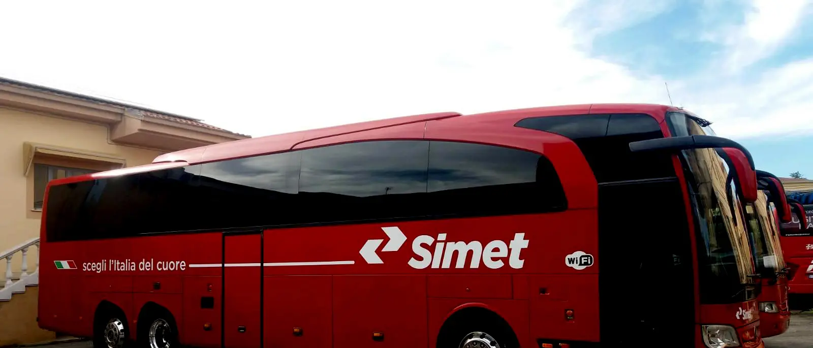 Coronavirus, Simet Bus: «Potenziate attività di pulizia a bordo»