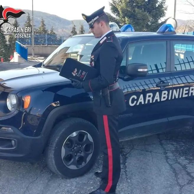 Spaccio di droga a San Giovanni in Fiore, arrestato 22enne