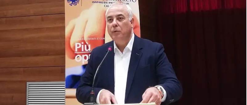 Contagio, Algieri: «Basta psicosi, l'economia soffre»