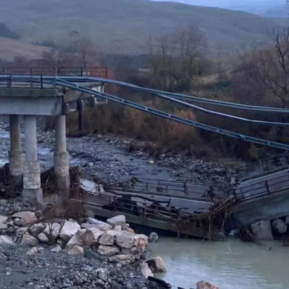 Crolla un nuovo viadotto in Italia: colpita la provincia di Siena
