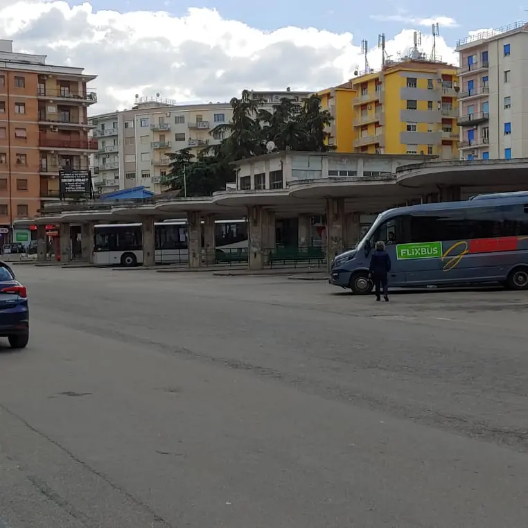 Dalle parole ai fatti: polizia municipale di Cosenza all'Autostazione