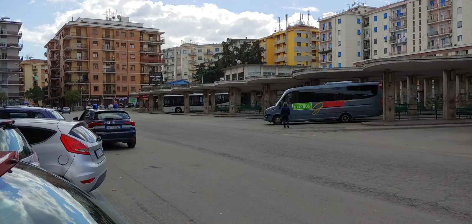 Dalle parole ai fatti: polizia municipale di Cosenza all'Autostazione