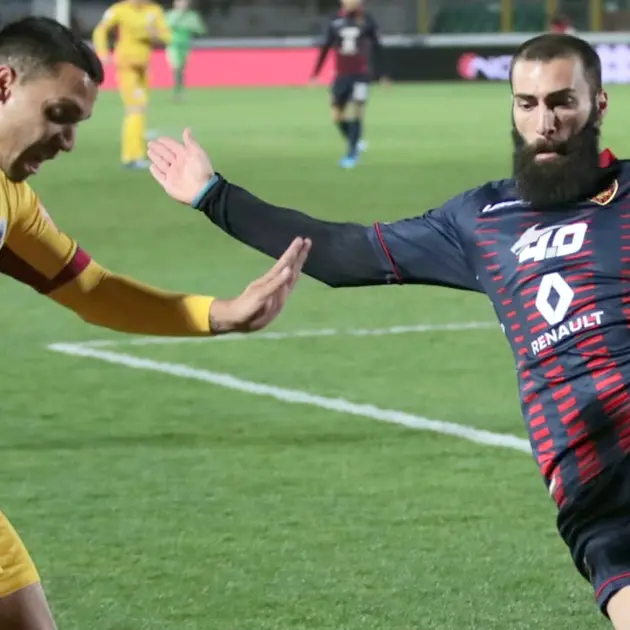 Cosenza-Cittadella 1-2. Al Marulla fischi per i Lupi e spettro retrocessione