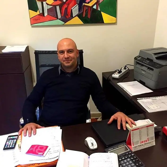 «Il virus sta uccidendo l'economia, rialziamoci»