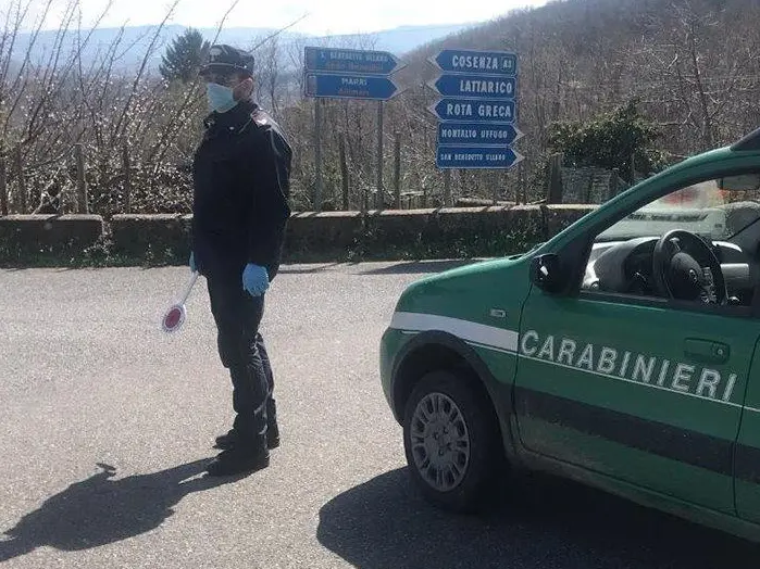 Coronavirus, in giro senza un valido motivo: 4 denunce a Lattarico