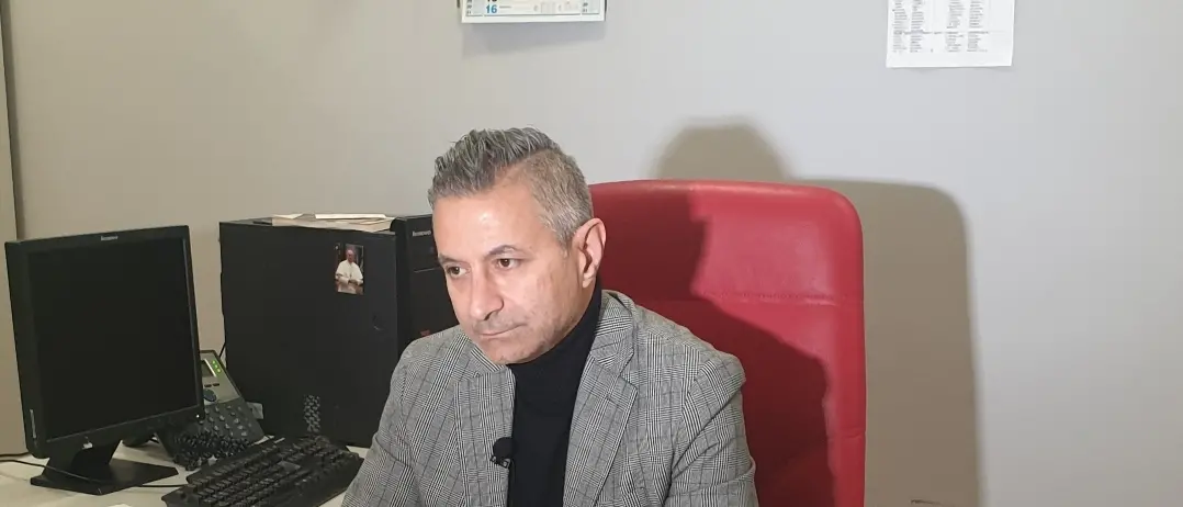 Gli infermieri di Cosenza: «Combattiamo una guerra a mani nude»