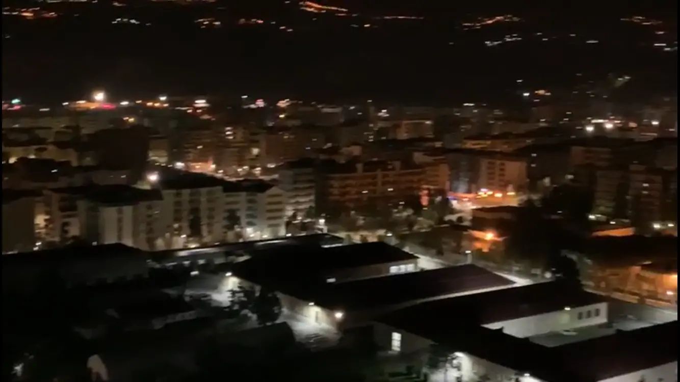 E una lunga notte (a Cosenza) si è posata