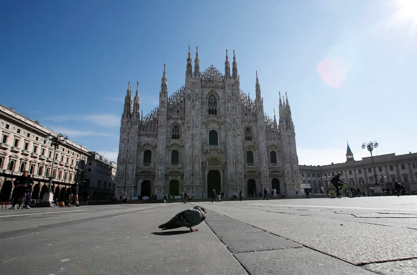 «Non è l'ora delle polemiche, l'Italia tornerà a sorridere»