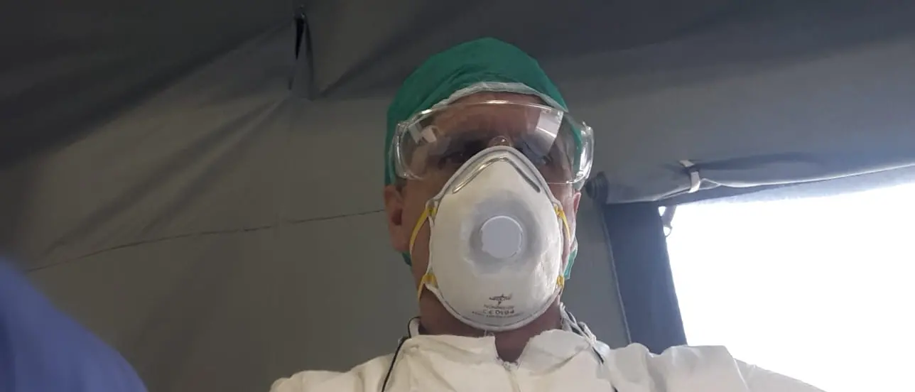 «Coronavirus, vi racconto il nostro lavoro nelle tende del pre-triage»