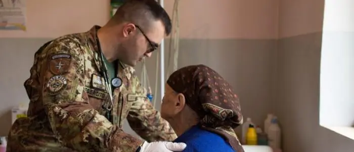 La Difesa cerca medici e infermieri da arruolare