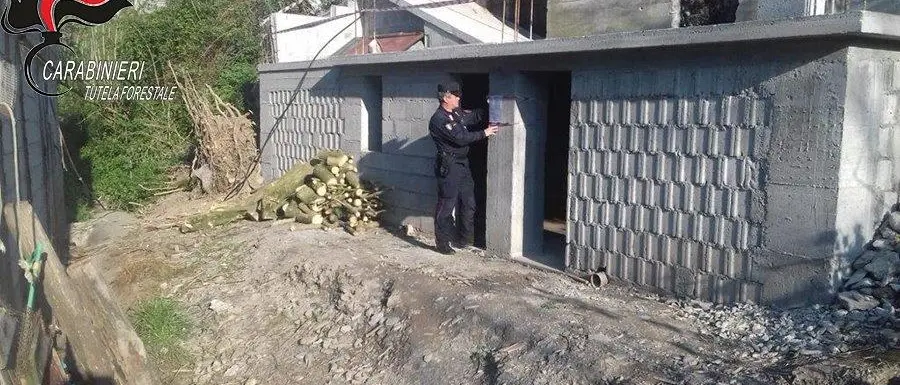 Cetraro, abusivismo edilizio: sequestrato manufatto