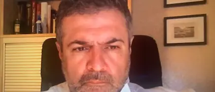 Il professore di Cosenza, Raffaele Bruno: «Chiusura totale ora, non dopo»