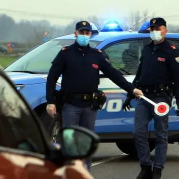 Aumentano le persone denunciate: ieri fermati 11mila italiani