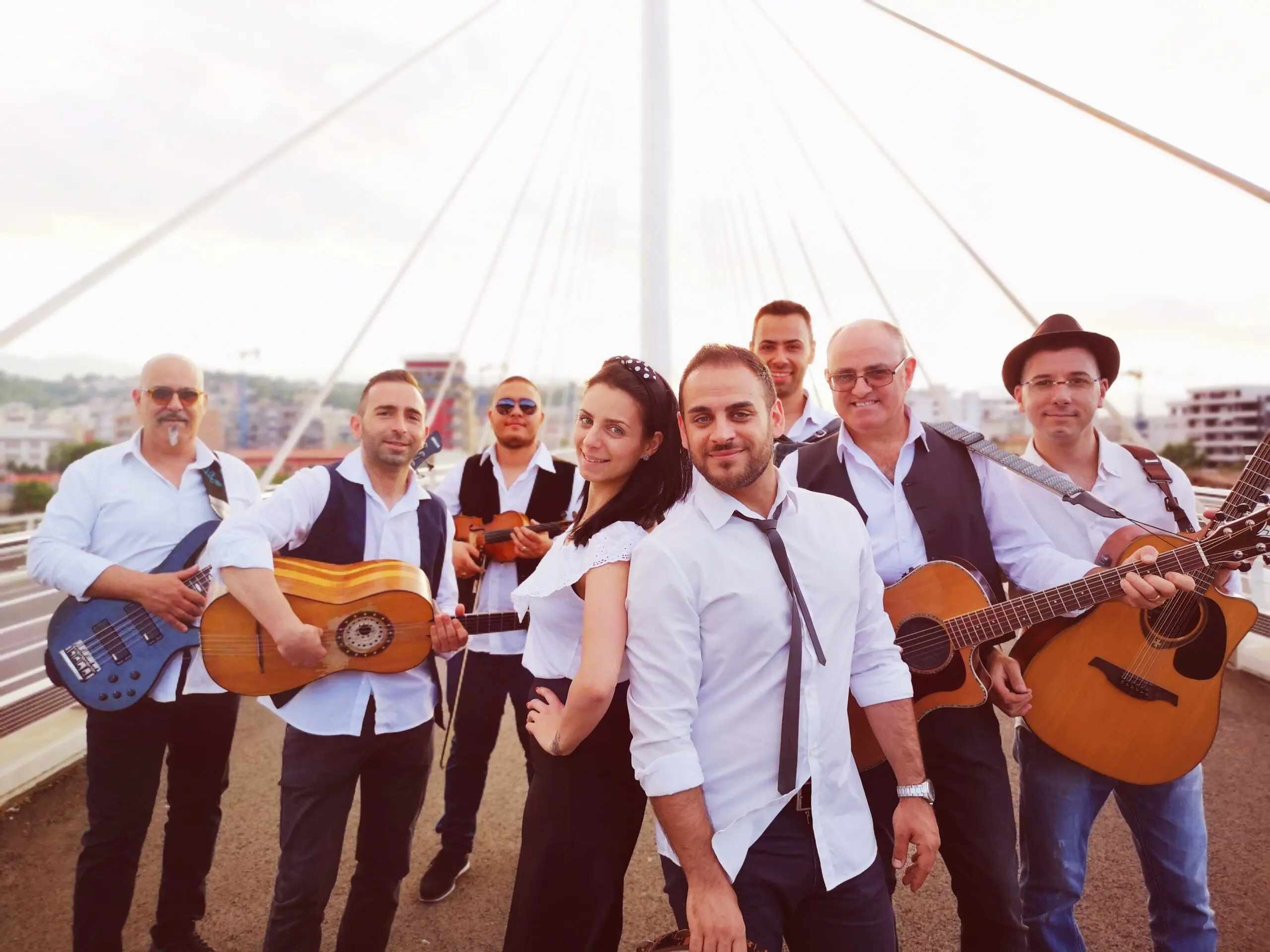 \"A vucata\", le storie delle antiche lavandaie nel nuovo videoclip dell'Hosteria di Giò