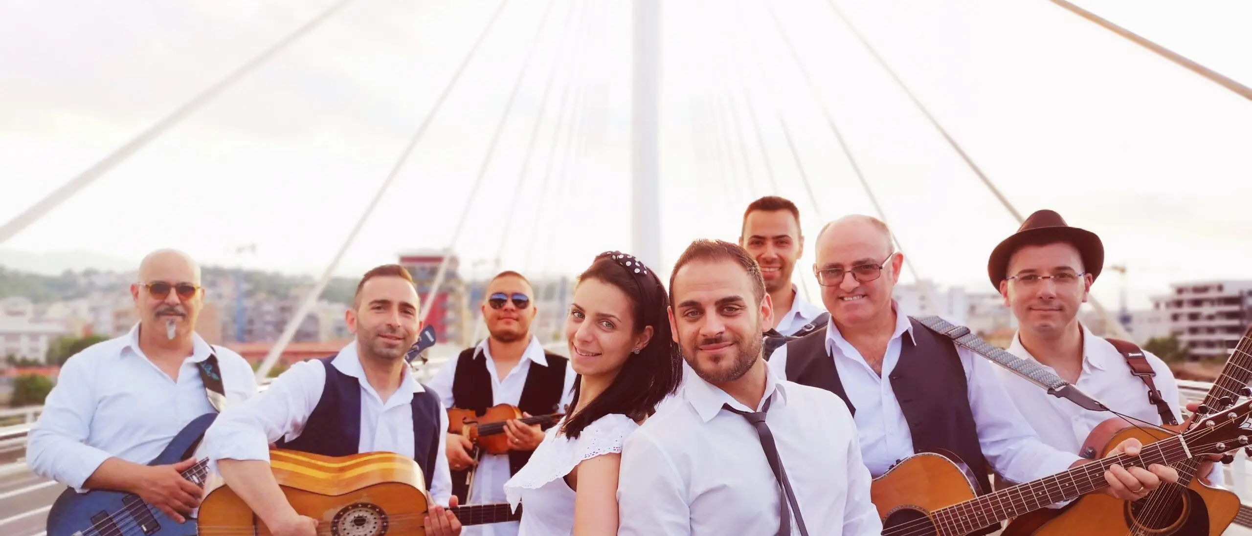 \"A vucata\", le storie delle antiche lavandaie nel nuovo videoclip dell'Hosteria di Giò