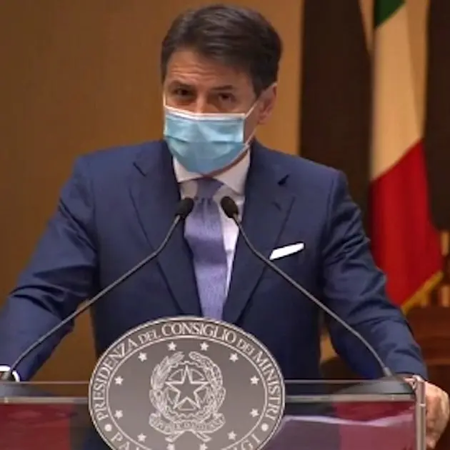 Conte: «Natale non sarà come Ferragosto, vietato commettere altri errori»