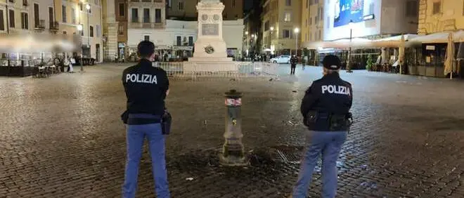 Italia zona rossa a Capodanno: regole e coprifuoco | SCARICA IL MODELLO PER GLI SPOSTAMENTI
