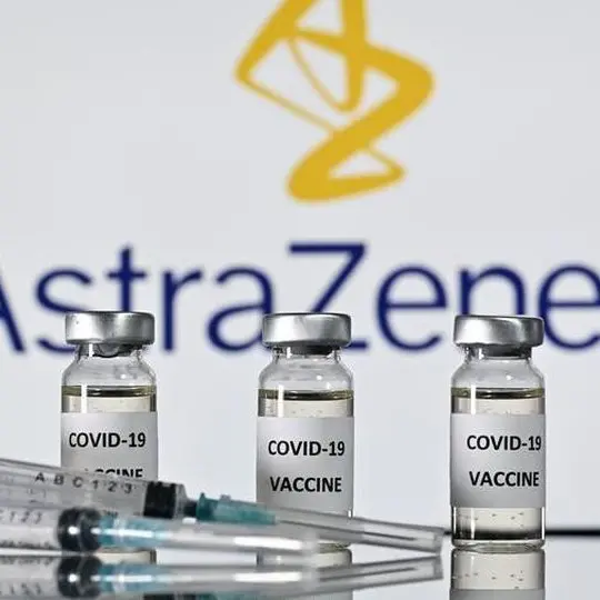 Astrazeneca, in Italia raccomandato a over 60. No stop a seconda dose