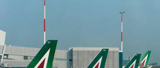Fuga verso il Sud (non solo con i traghetti): prezzi al ribasso di Alitalia