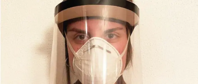 Azienda di Rende crea visiere protettive donandole al personale sanitario