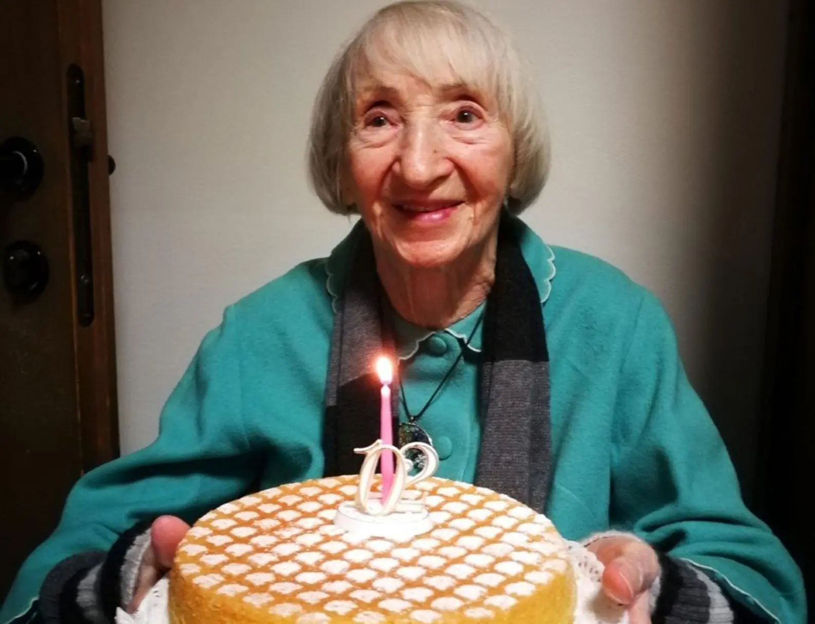 Nonna Lina, la 102enne che ha sconfitto da sola il virus