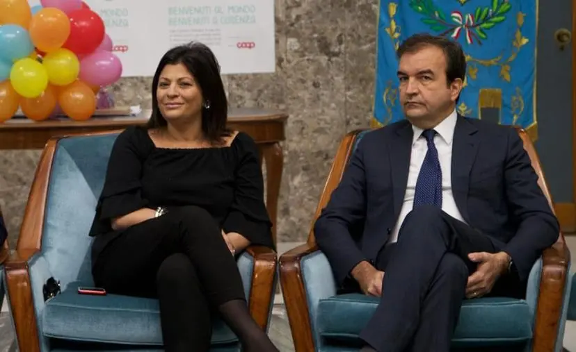Addio Santelli, proclamato lutto cittadino a Cosenza. Parla il sindaco