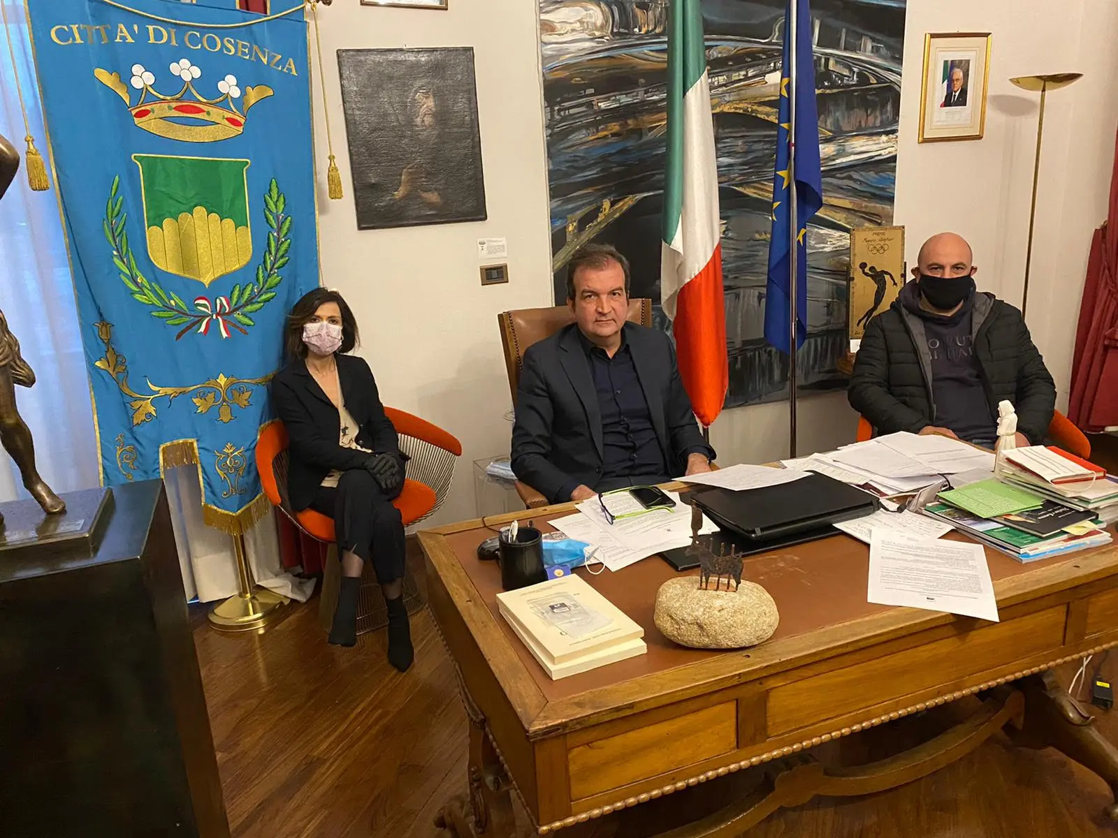 Buoni spesa, ecco il modulo per richiederli a Cosenza