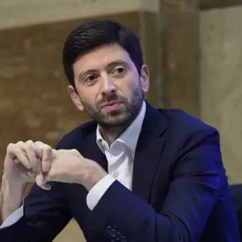 Il ministro della Salute: «Misure anti-contagio almeno fino al 13 aprile»
