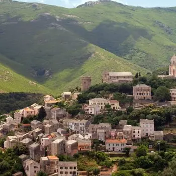Rogliano, concorso pubblico per un funzionario dei Servizi socio-culturali a tempo indeterminato