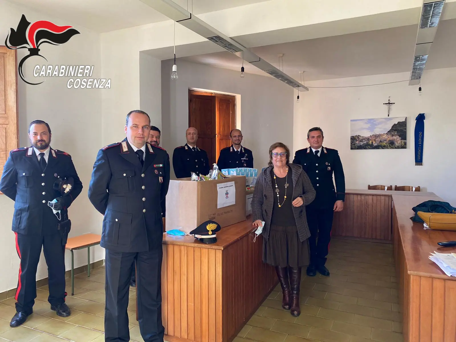 I carabinieri di Diamante donano pacchi alimentari: ecco a chi sono destinati