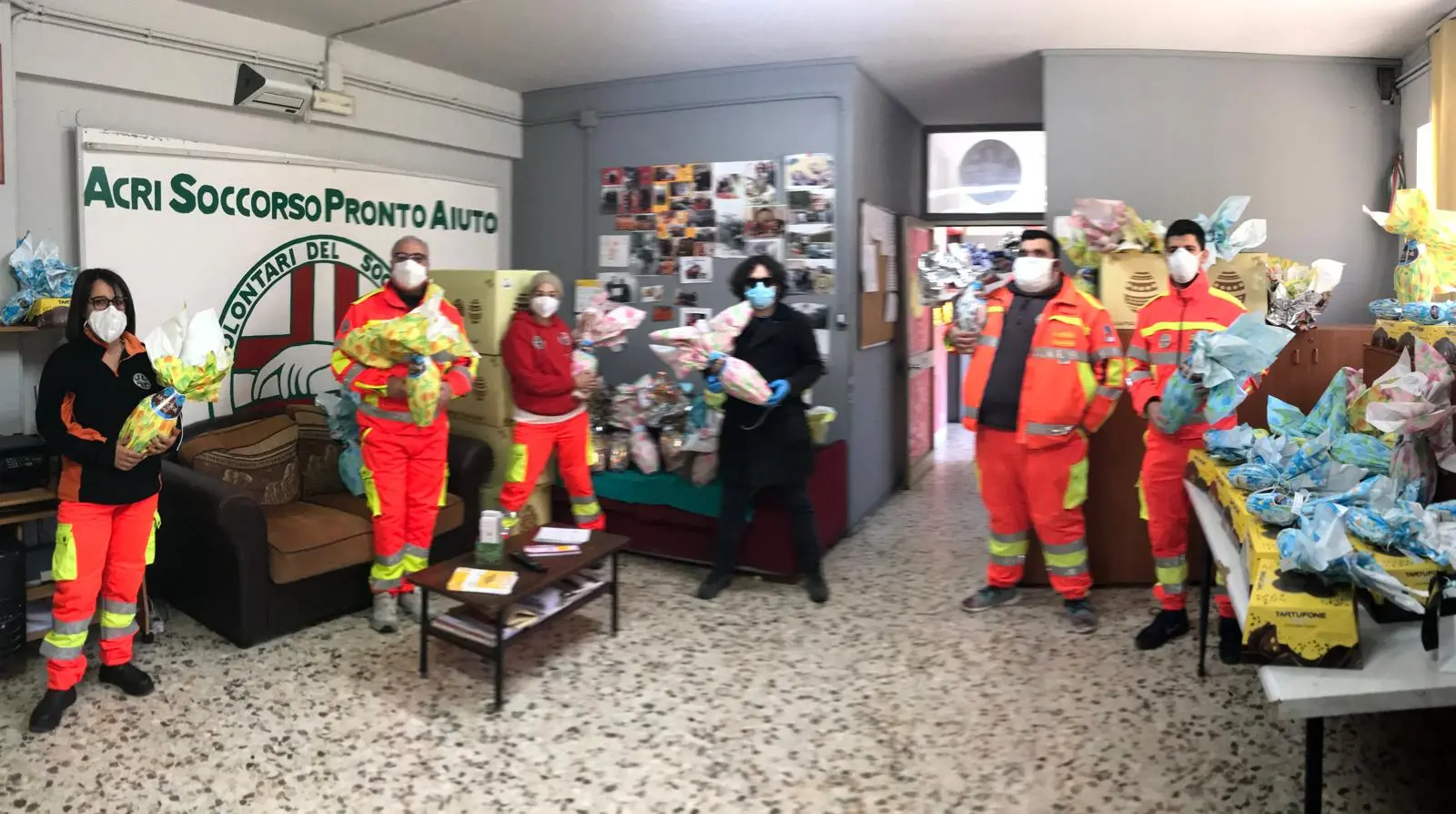 L'Acri aderisce a \"La spesa sospesa\": donate 50 uova di Pasqua per i bambini