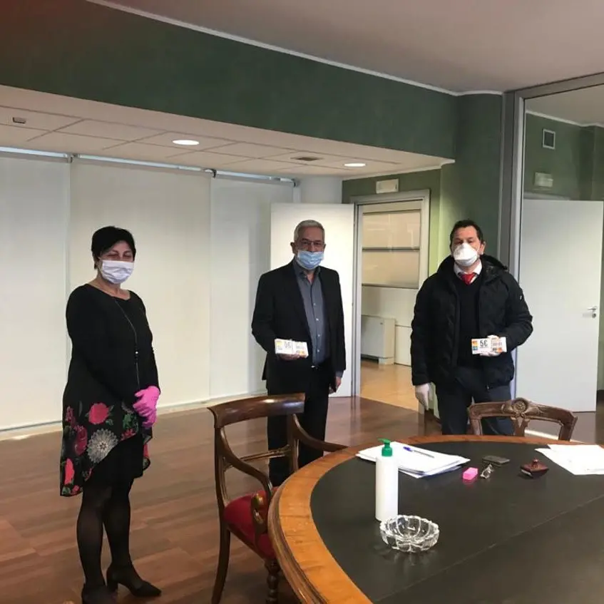 A Rende la solidarietà non si arresta: donazioni e aiuti a chi ha più bisogno