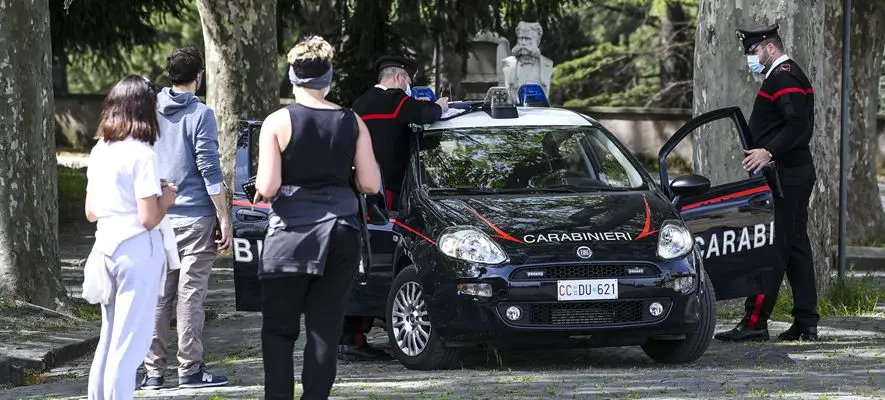 \"Zona rossa\" e coprifuoco: scarica il modello dell'autocertificazione