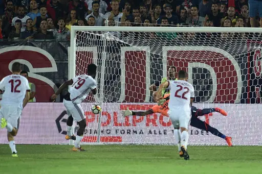 Le «menzogne» di Petrini per vedere Crotone-Milan e le accuse a chi non c'è più