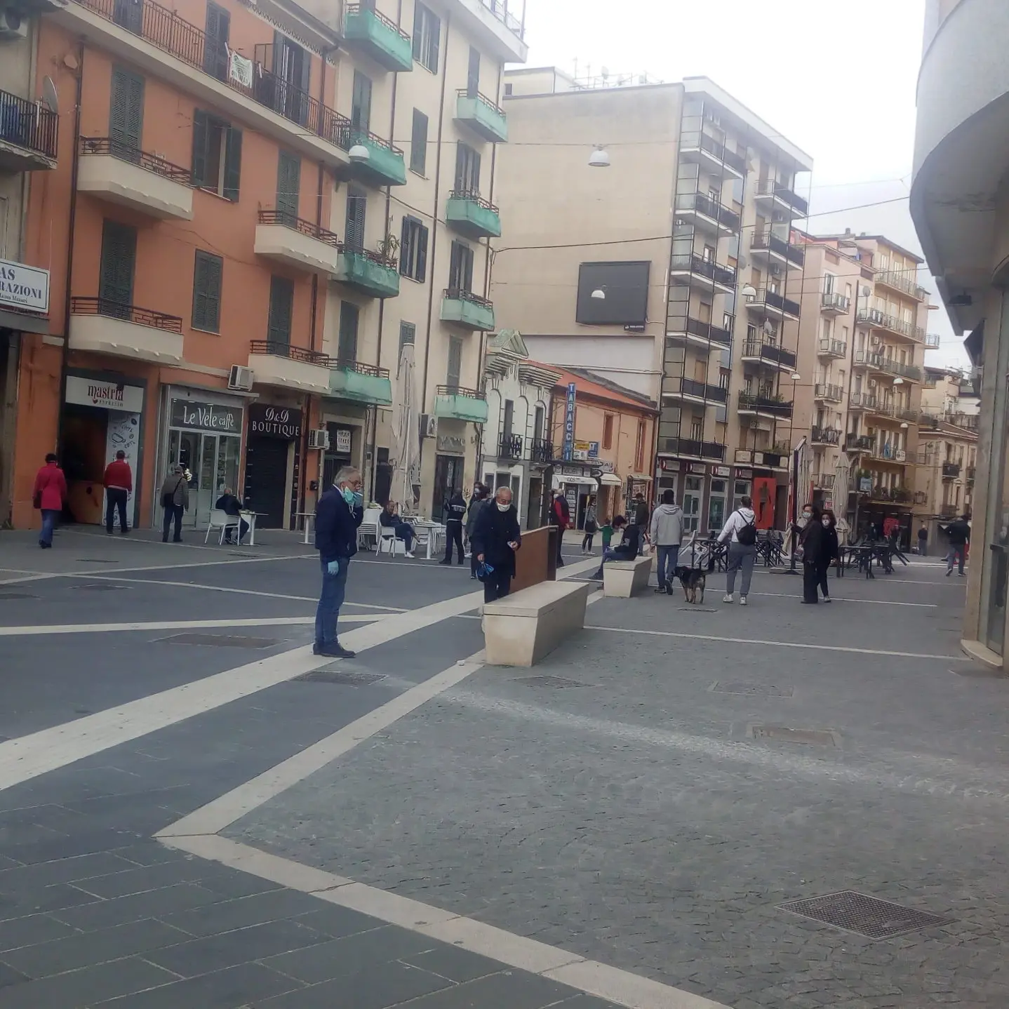 Cosenza città aperta... con e senza il distanziamento sociale