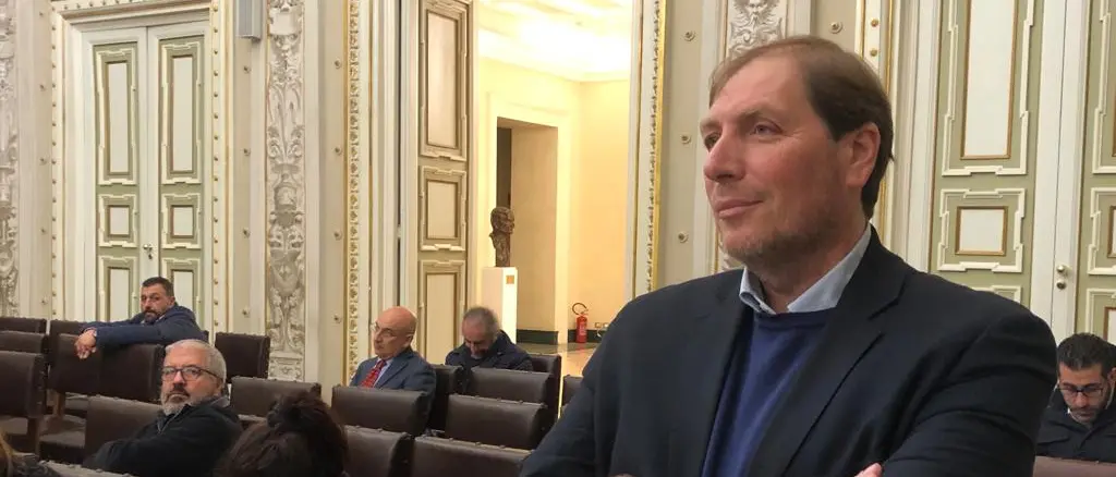 Coronavirus, chiuse fino a lunedì le scuole di Altomonte