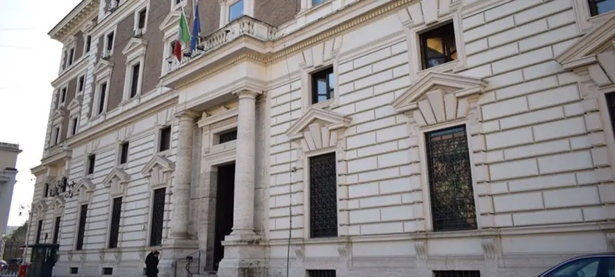 Dal 18 maggio via libera alle funzioni religiose: ecco tutti i protocolli