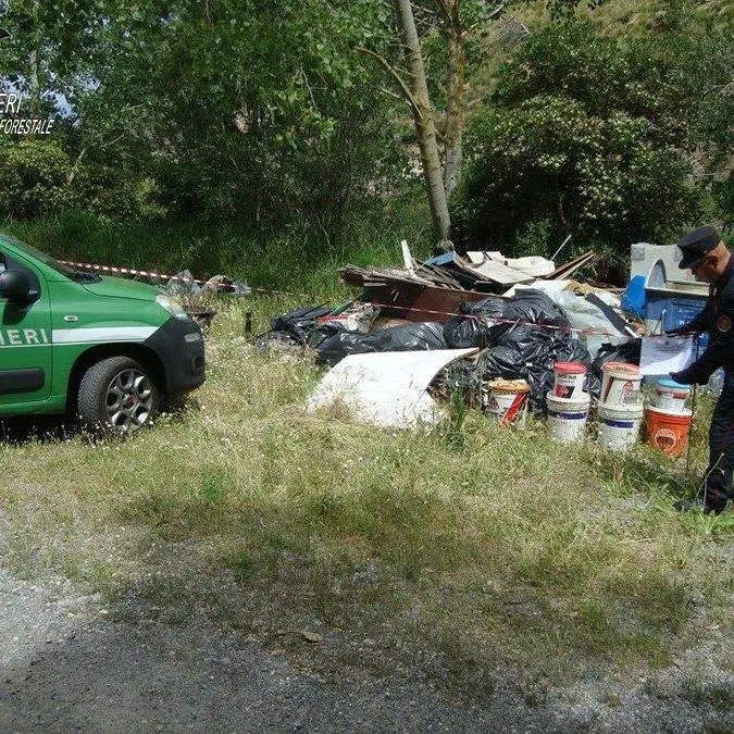 Abbandono e gestione illecita di rifiuti: sequestri a S.Nicola Arcella e Buonvicino