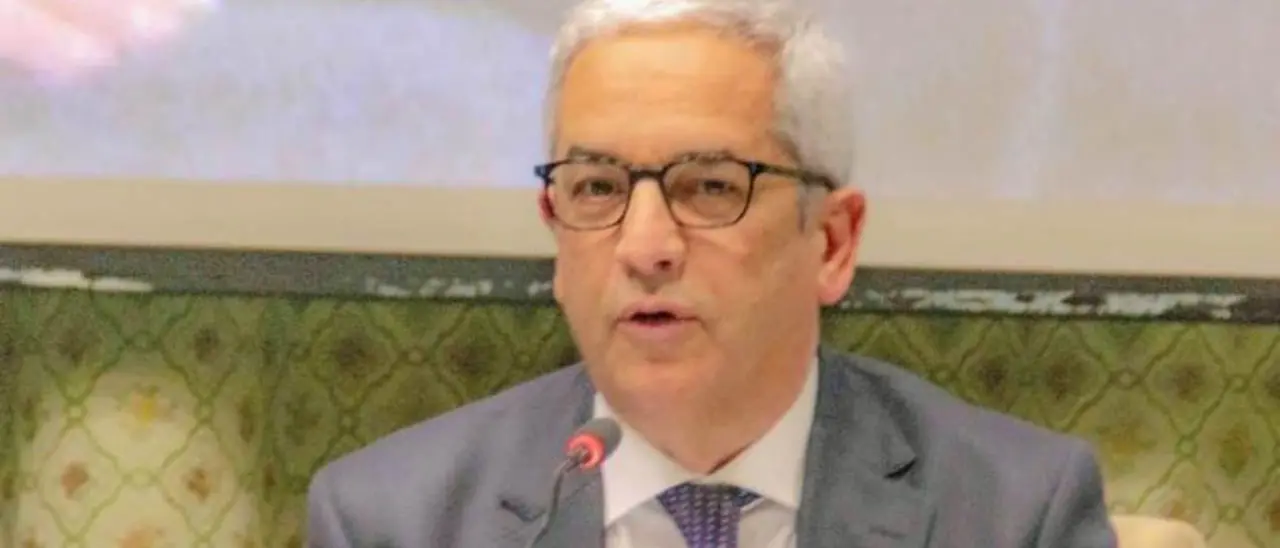 Rende, il sindaco Manna chiude le scuole fino al 22 dicembre: l'ordinanza