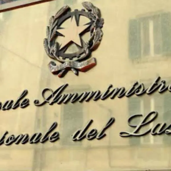 Limite di età per entrare in polizia, atti alla Corte Costituzionale