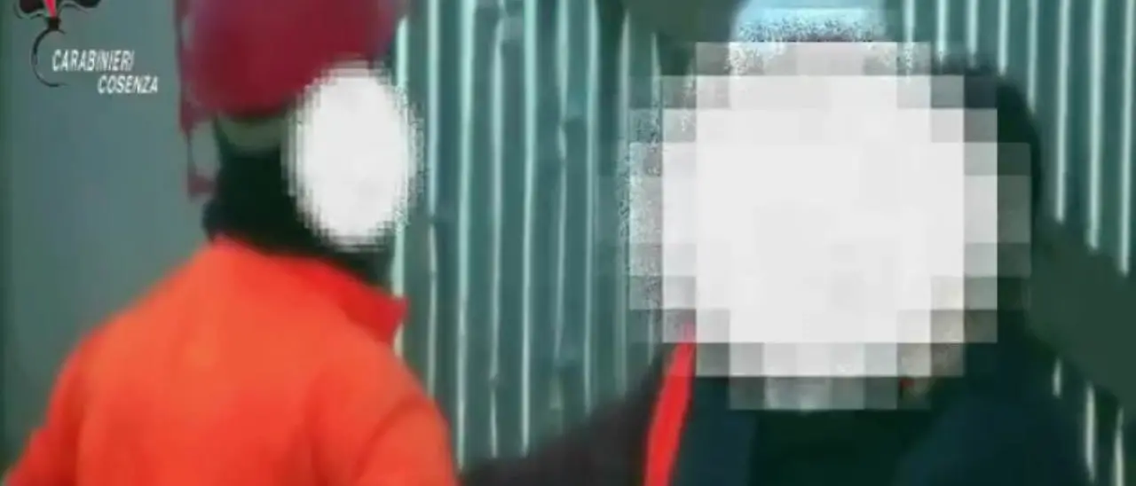 \"OVERTURE\" | Arresti a Cosenza, ecco le immagini del blitz