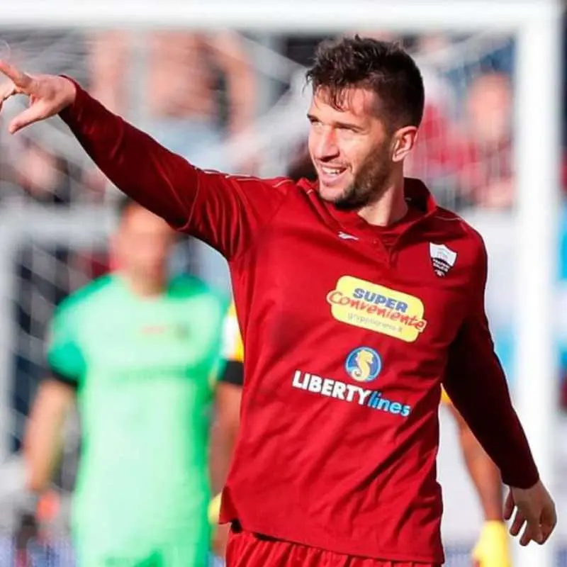 Cosenza, anche stavolta niente Pettinari? L’attaccante vicino alla Ternana\n