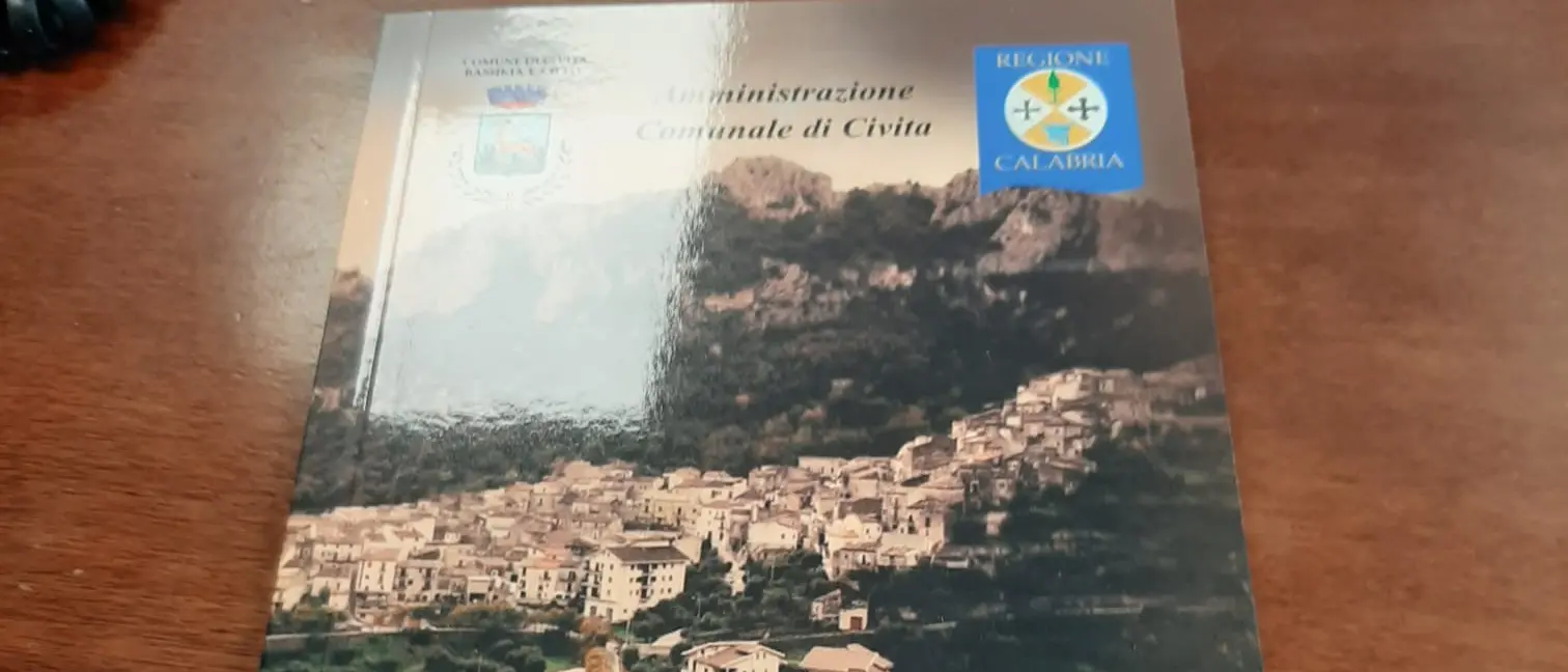 Nuova Guida Turistica tascabile per promuovere il Comune di Civita