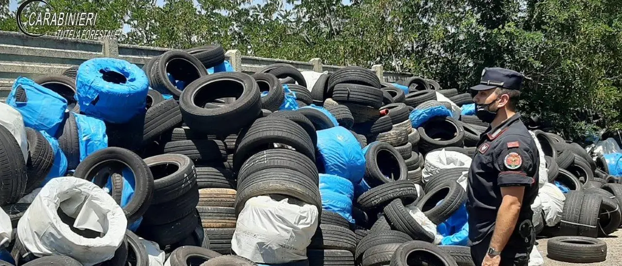 Montalto Uffugo: sequestrati pneumatici fuori uso