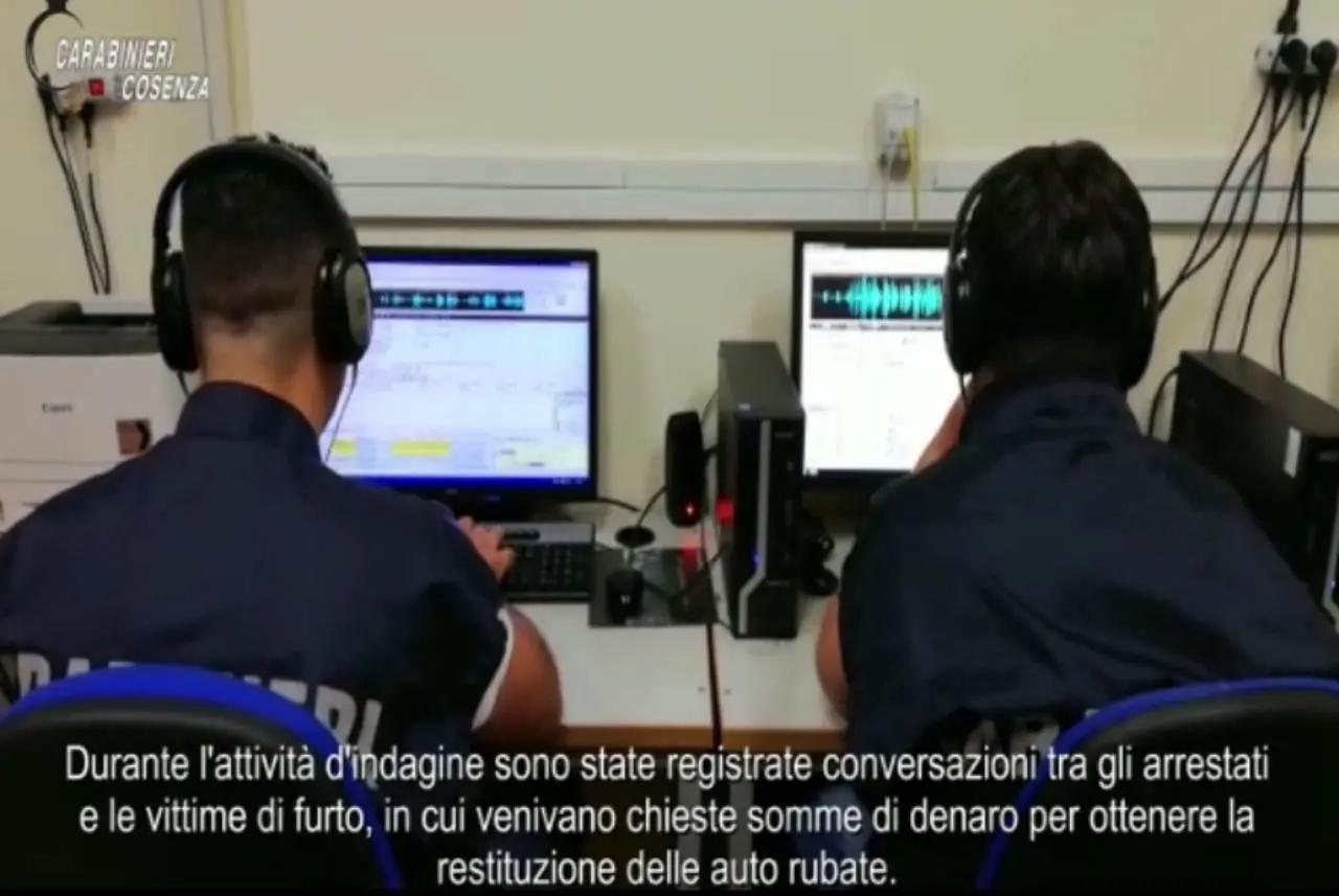 Estorsioni e furti a Cosenza, arrestate 13 persone VIDEO