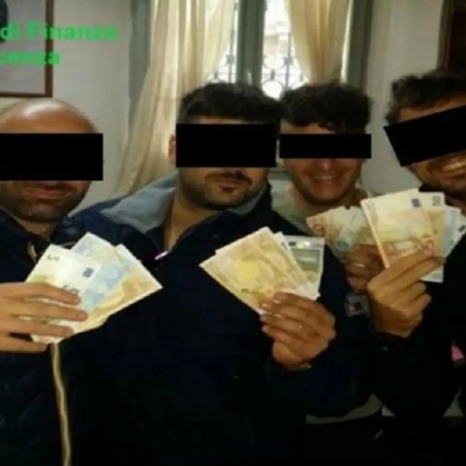 Piacenza, la \"Caserma degli Orrori\" e quella voglia di fare carriera (a suon di arresti)