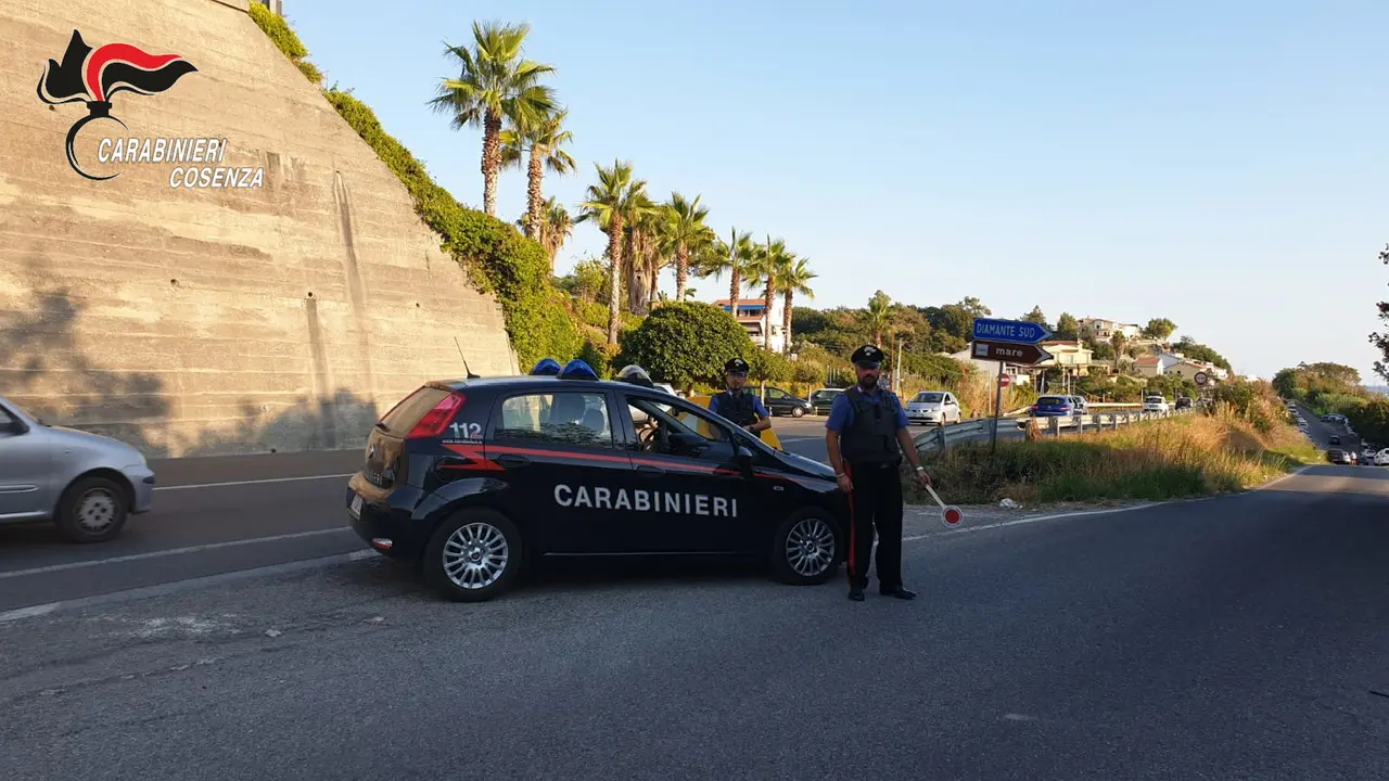 Diamante, marijuana in casa: arrestato dai carabinieri