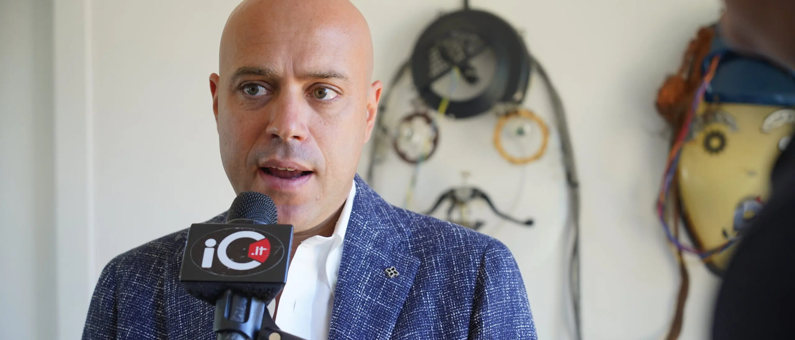 Rifiuti, è emergenza: i chiarimenti di Ecoross