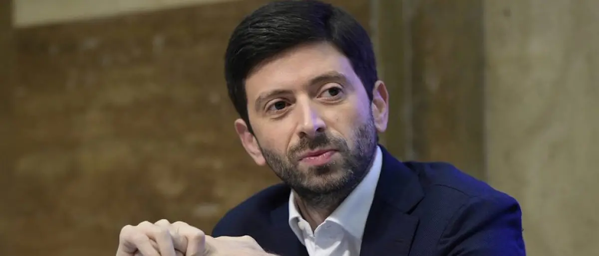 Speranza difende Zuccatelli: «30 anni di carriera non si possono cancellare per un video»